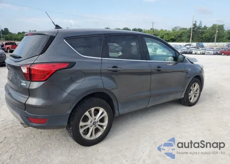 2019 Ford Escape Se из США, поврежденный, VIN 1FMCU0GD2KUB52864